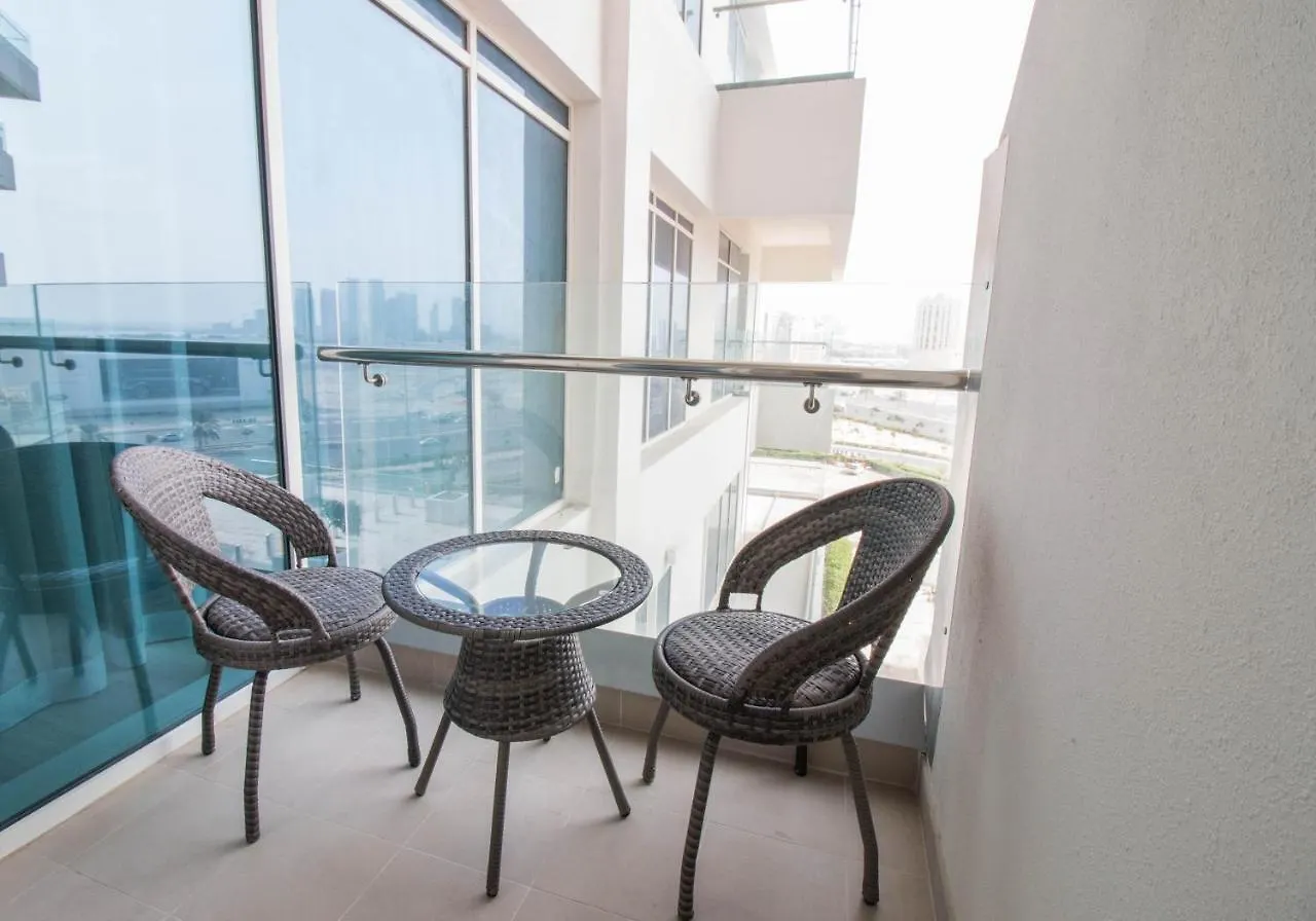 Cozy 1Br Apart With Pool And Gym 10Mins Away By Drive To Dxb Airport Dubai